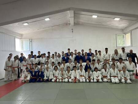 Mladi judoisti Judo kluba Ippon Kamnik na Pokalu Tamiša v Beogradu