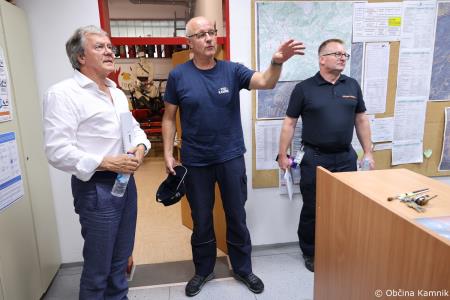 Kamnik po poplavah sta si ogledala predsednik vlade dr. Robert Golob in predsednik Evropskega sveta Charles Michel dne 27. 8. 2023 (4)