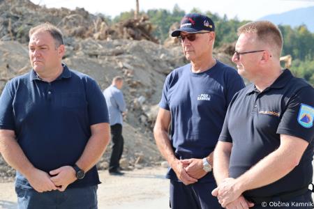 Kamnik po poplavah sta si ogledala predsednik vlade dr. Robert Golob in predsednik Evropskega sveta Charles Michel dne 27. 8. 2023 (9)